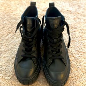 Black DIESEL sneakers size 8,5